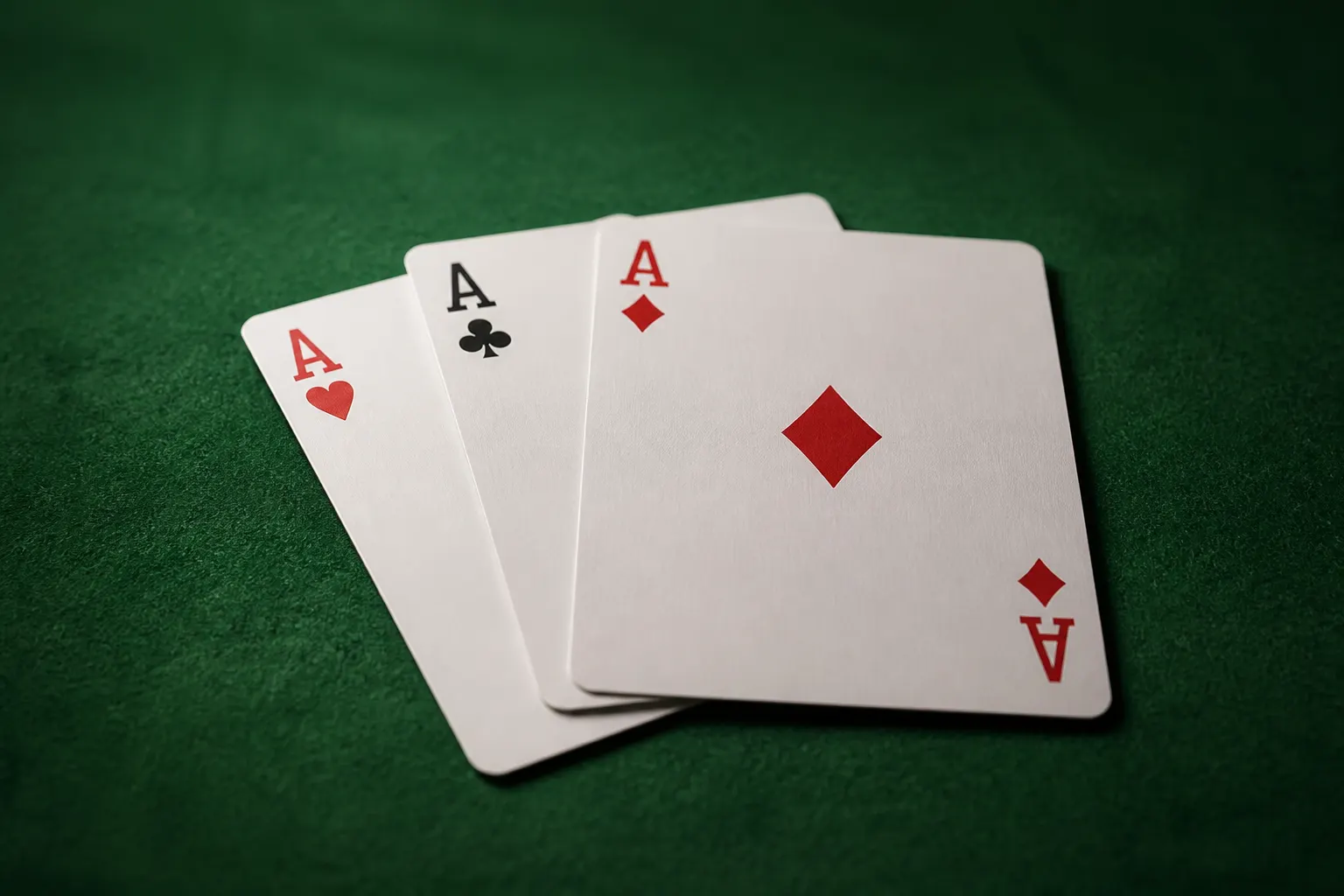 Three Teen Patti cards on a green table for the EC777 guide